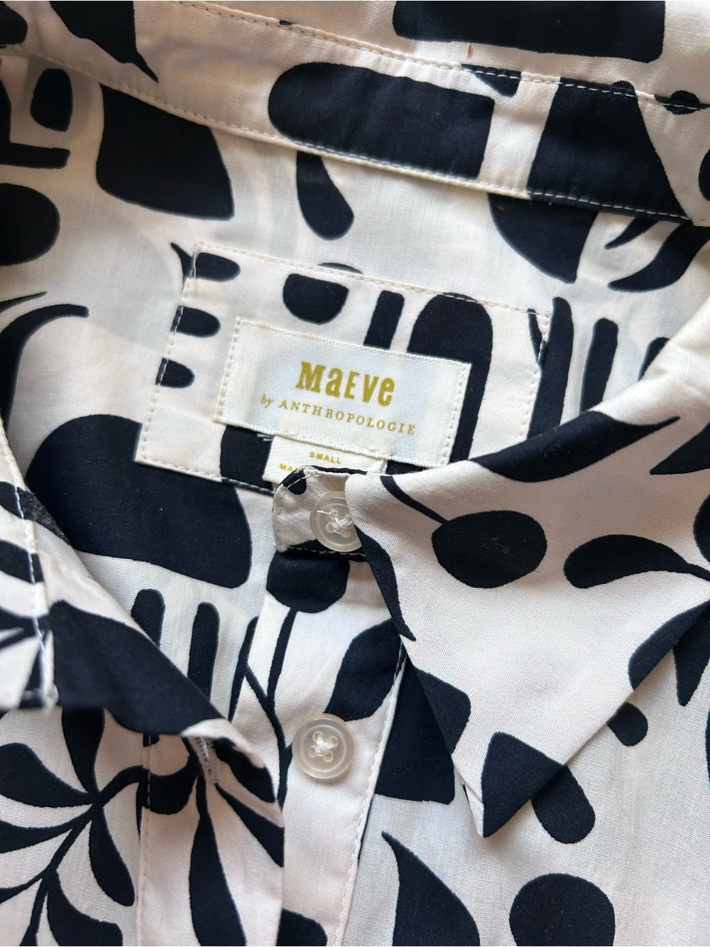 Anthropologie Black & White Abstract Print Button Maxi Dress - Picture 5 of 5